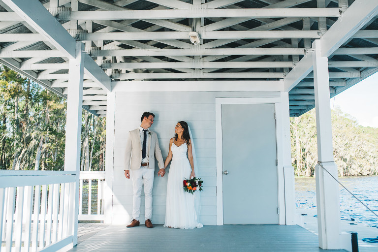 modern wedding pictures at lake bryan paradise cove