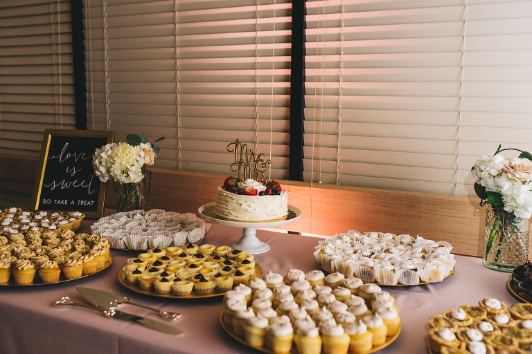 cake and cupcakes for wedding